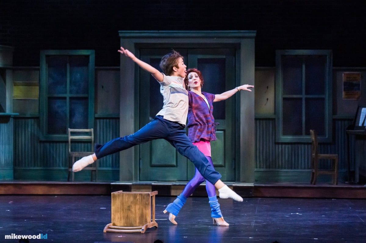 Billy Elliot, production photo