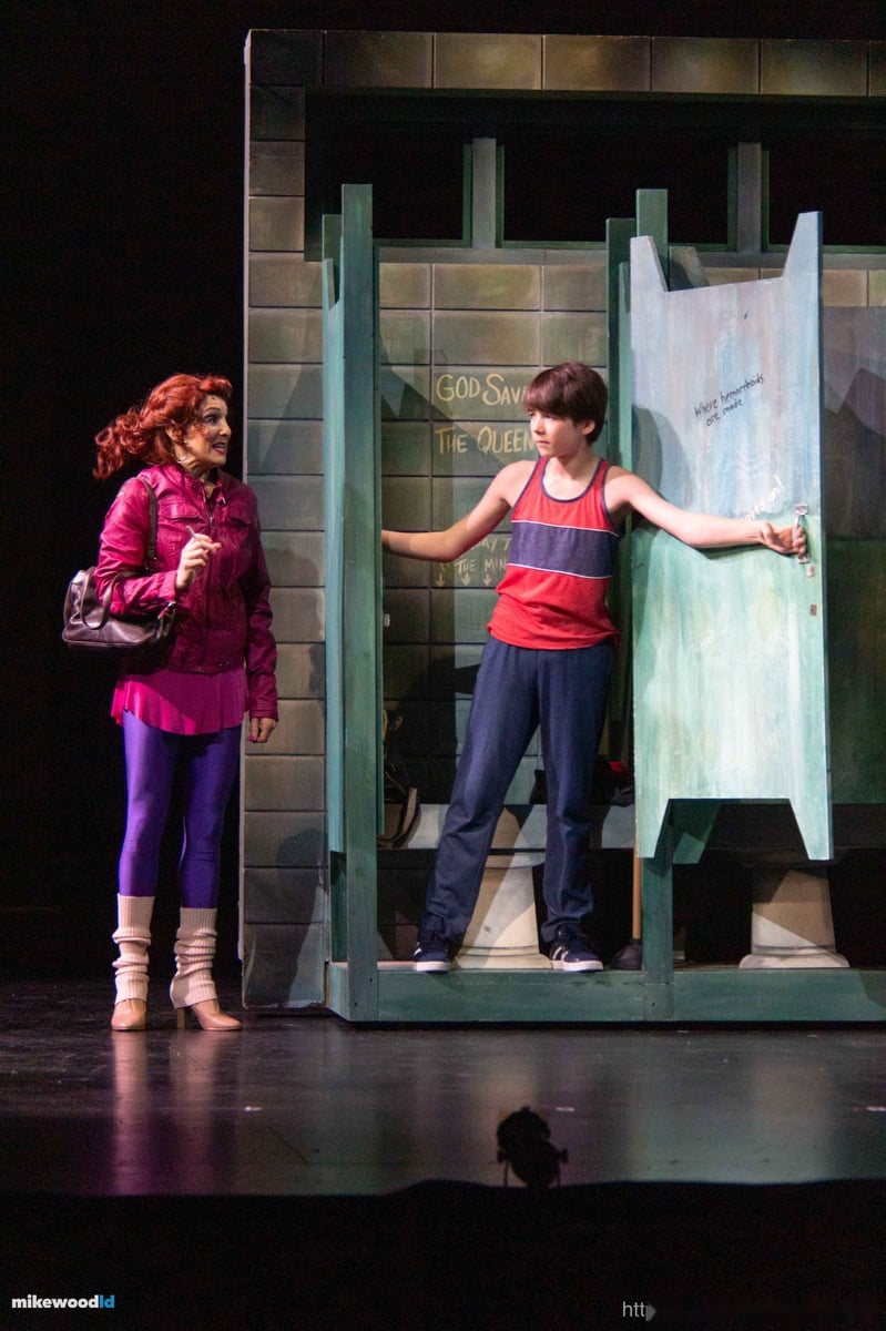 Billy Elliot, production photo