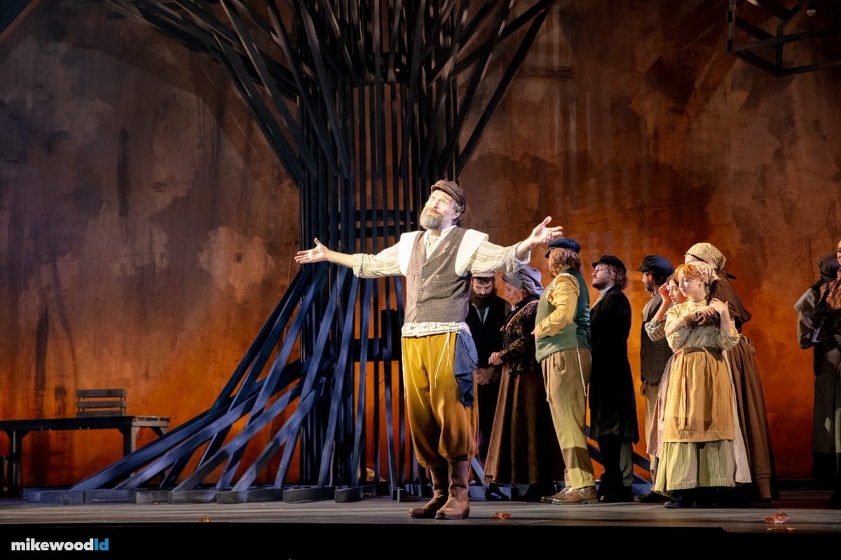 Fiddler on the Roof, production photo