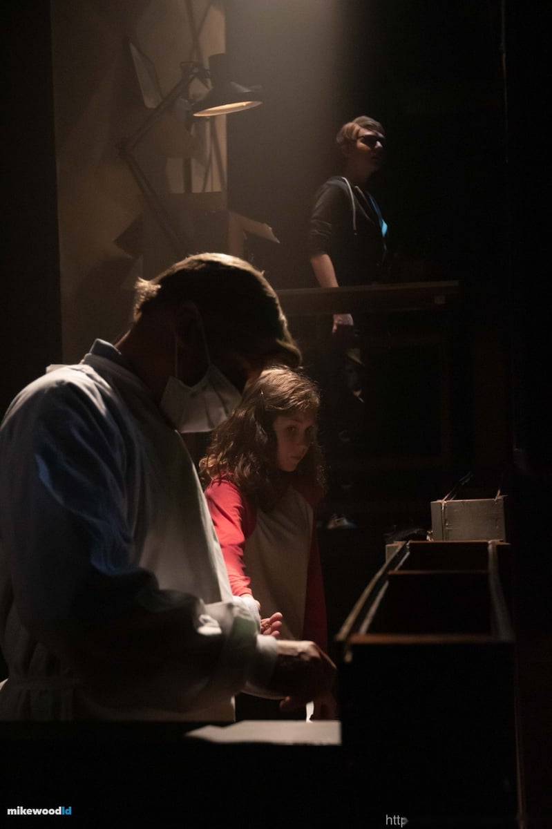 Fun Home, production photo