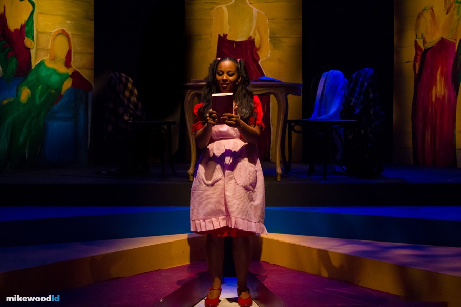 How the Garcia Girls Lost Their Accents, production photo