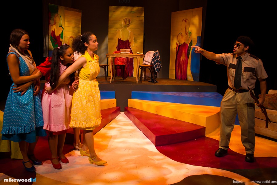 How the Garcia Girls Lost Their Accents, production photo