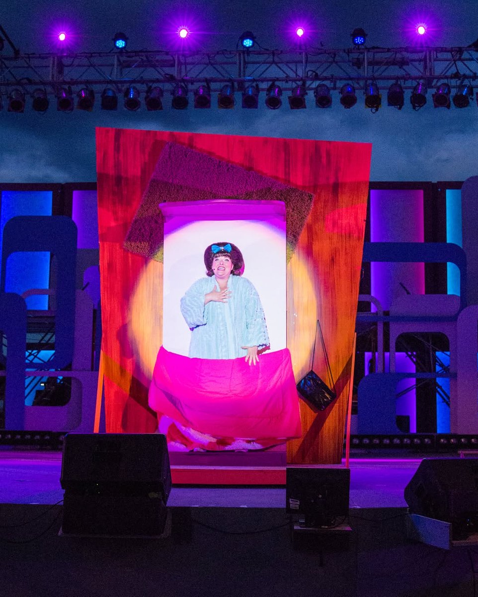 Post from Hairspray (In The Park) by @mikewoodld