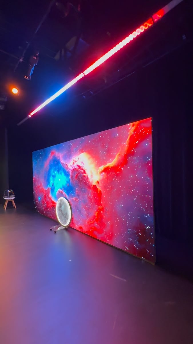 Reel from The House of Future Memory by @mikewoodld