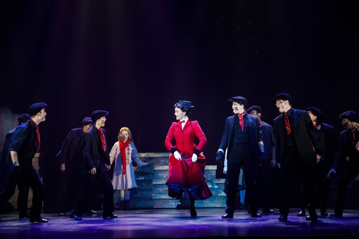 Mary Poppins, production photo