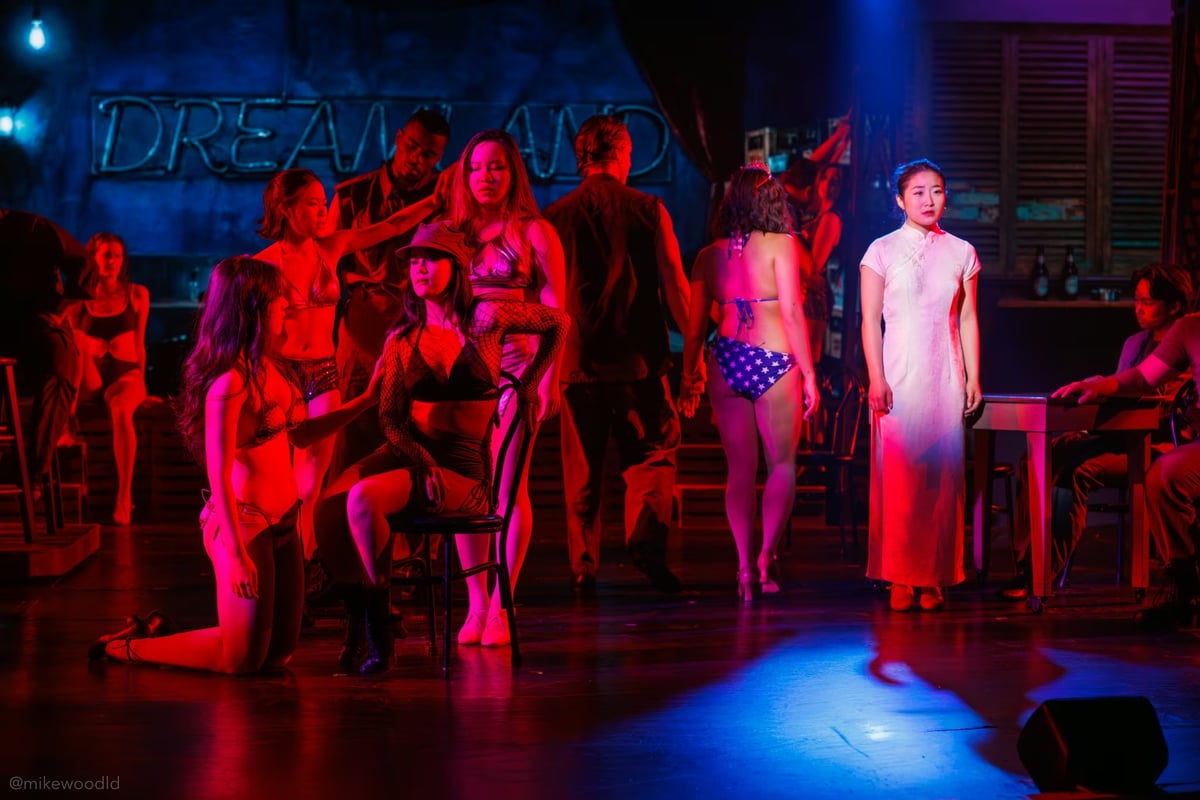 Miss Saigon, production photo