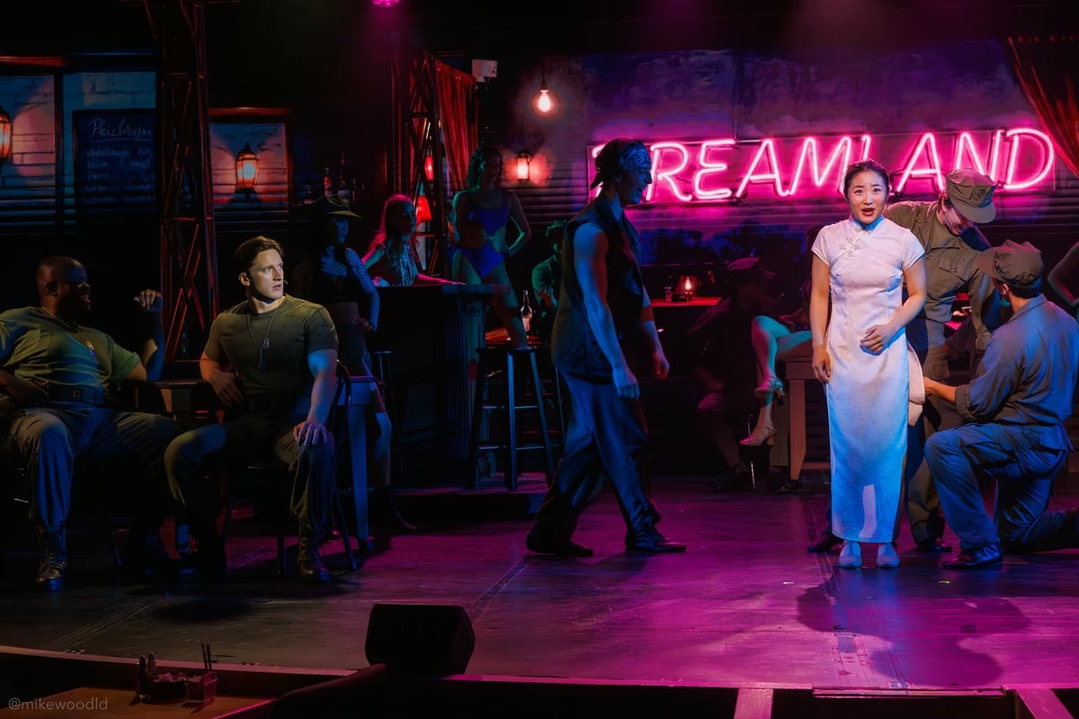 Miss Saigon, production photo