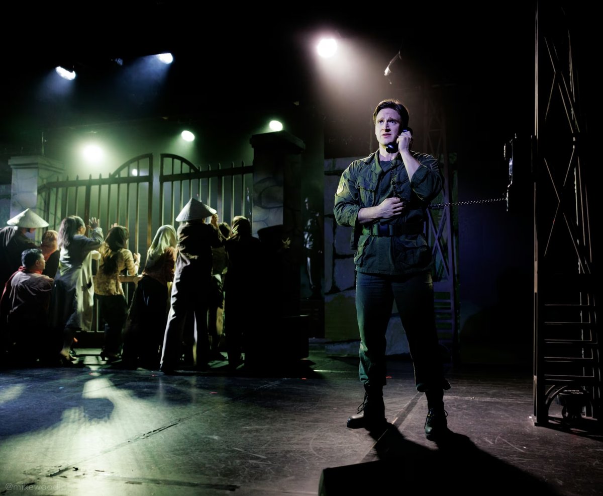 Miss Saigon, production photo