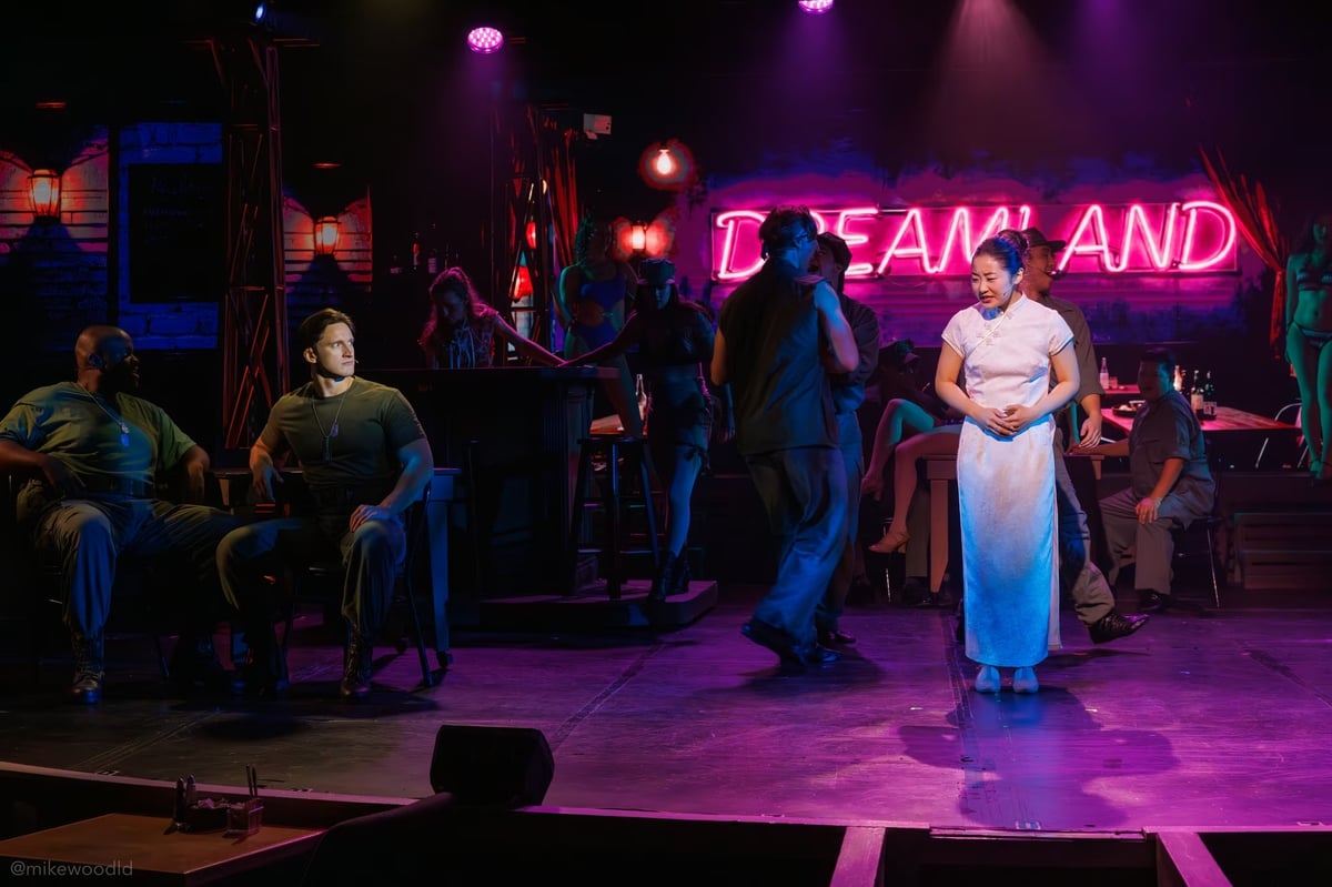 Miss Saigon, production photo