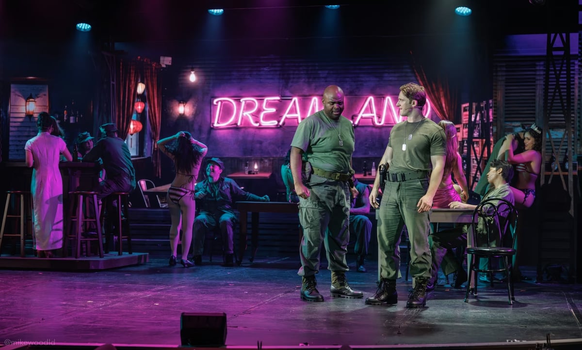 Miss Saigon, production photo