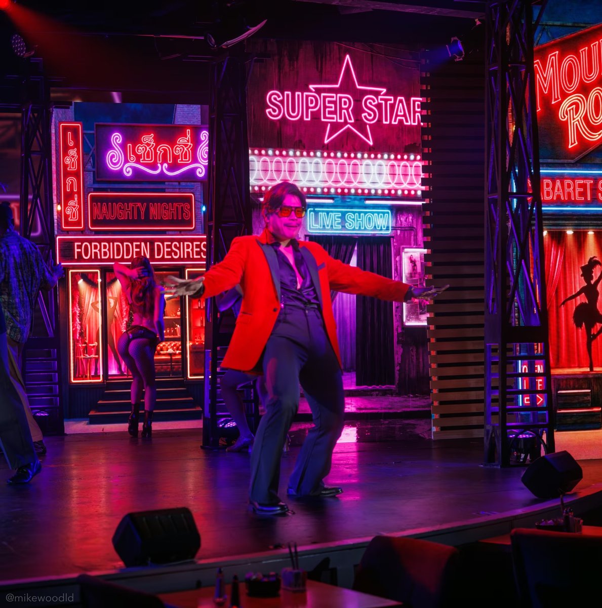 Miss Saigon, production photo