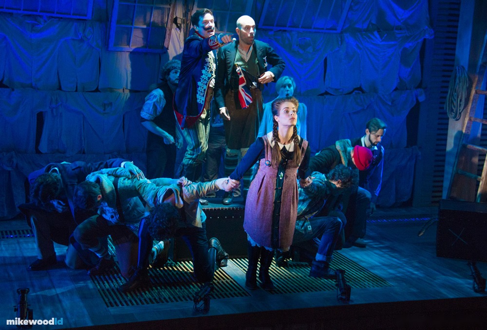 Peter and the Starcatcher, production photo