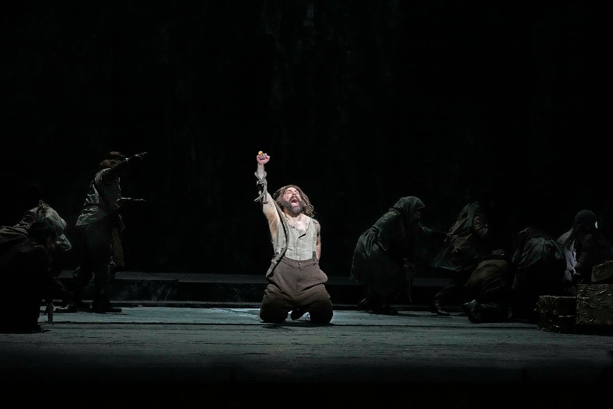 Zachary Nelson as Alberich in The Atlanta Opera production of Das Rheingold