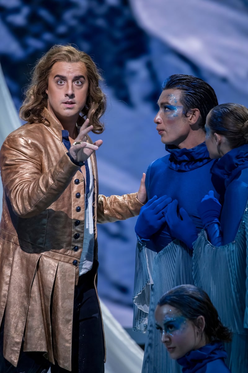 Josh Lovell as Jupiter in The Atlanta Opera production of Handel's Semele