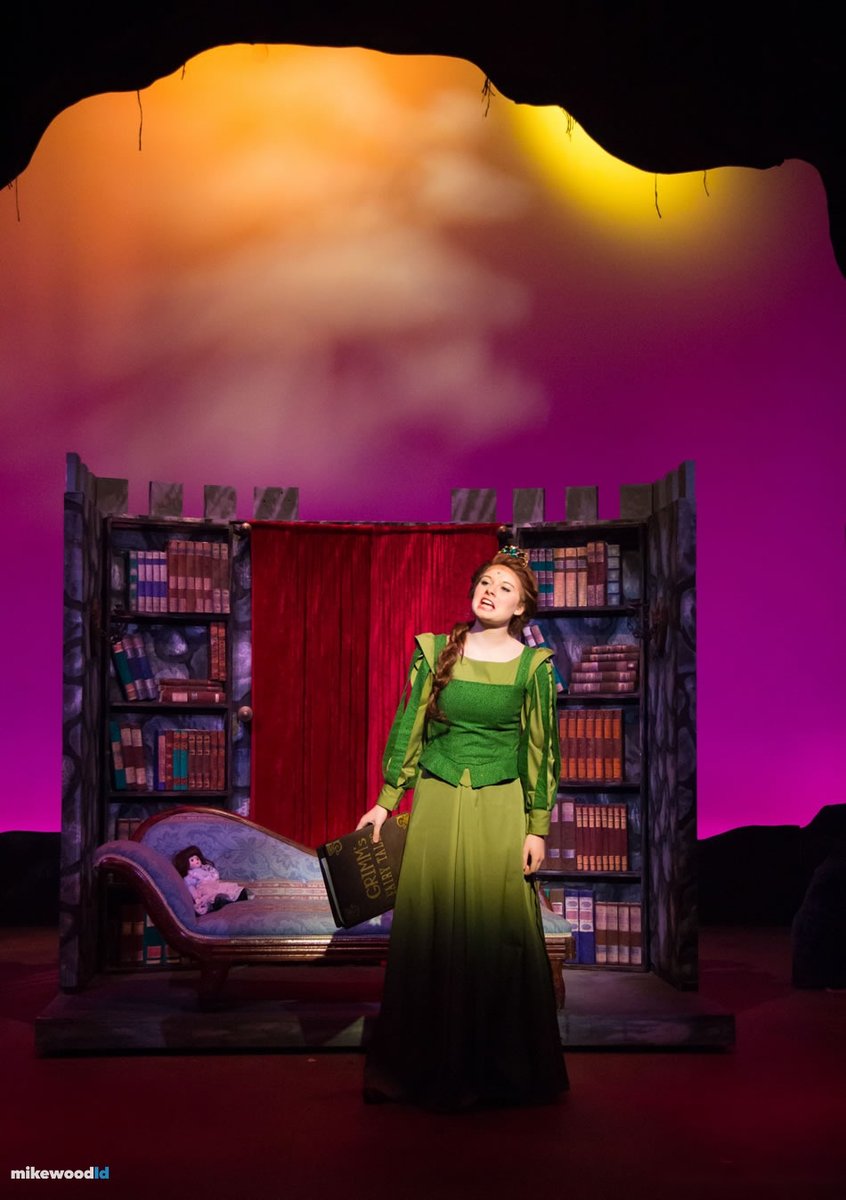 Shrek The Musical, portrait moment