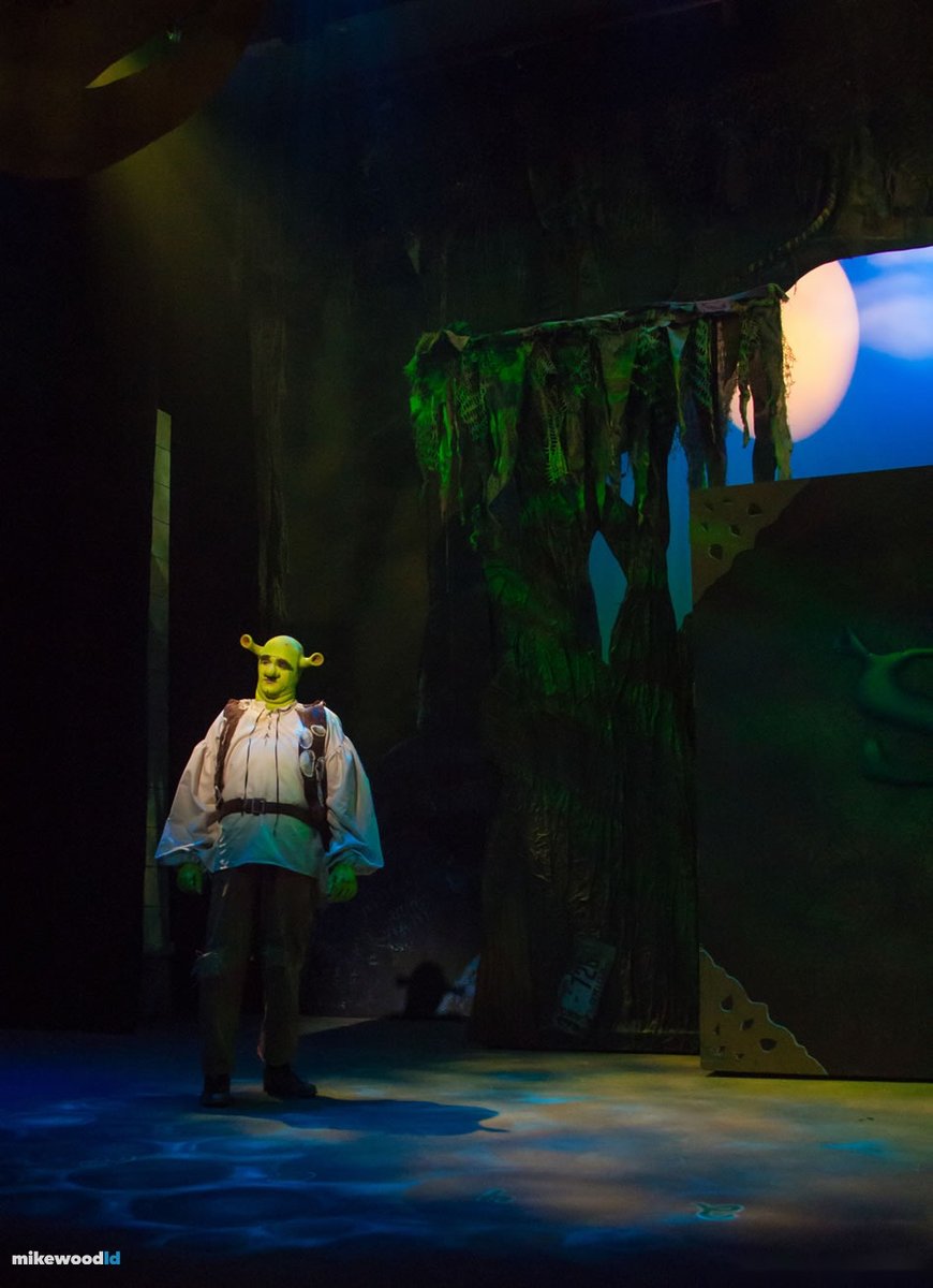 Shrek The Musical, production photo