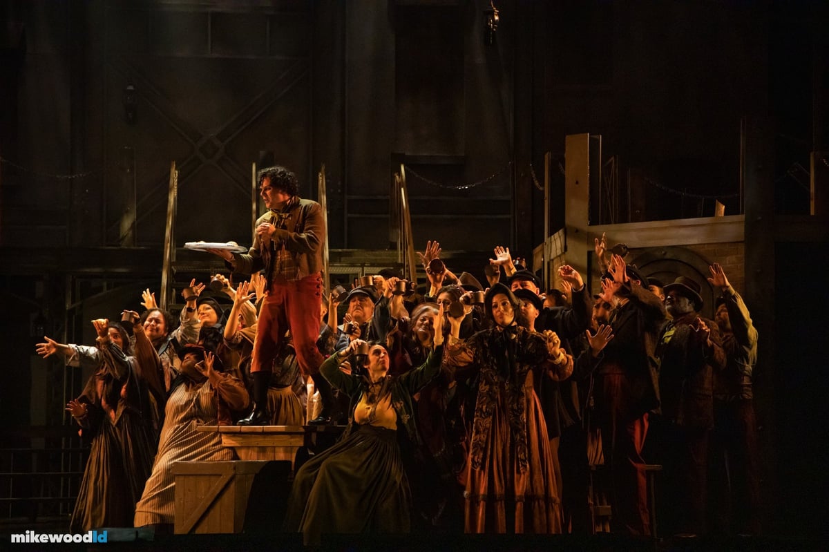 Sweeney Todd, production photo