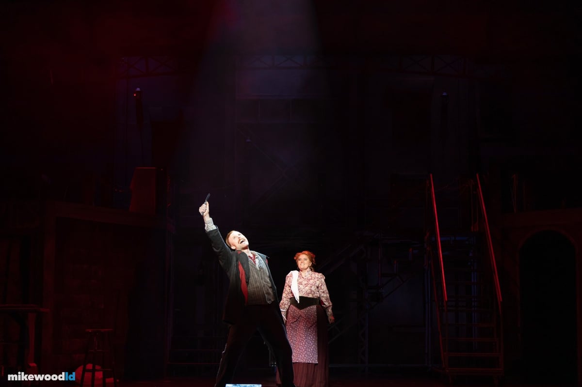 Sweeney Todd, production photo