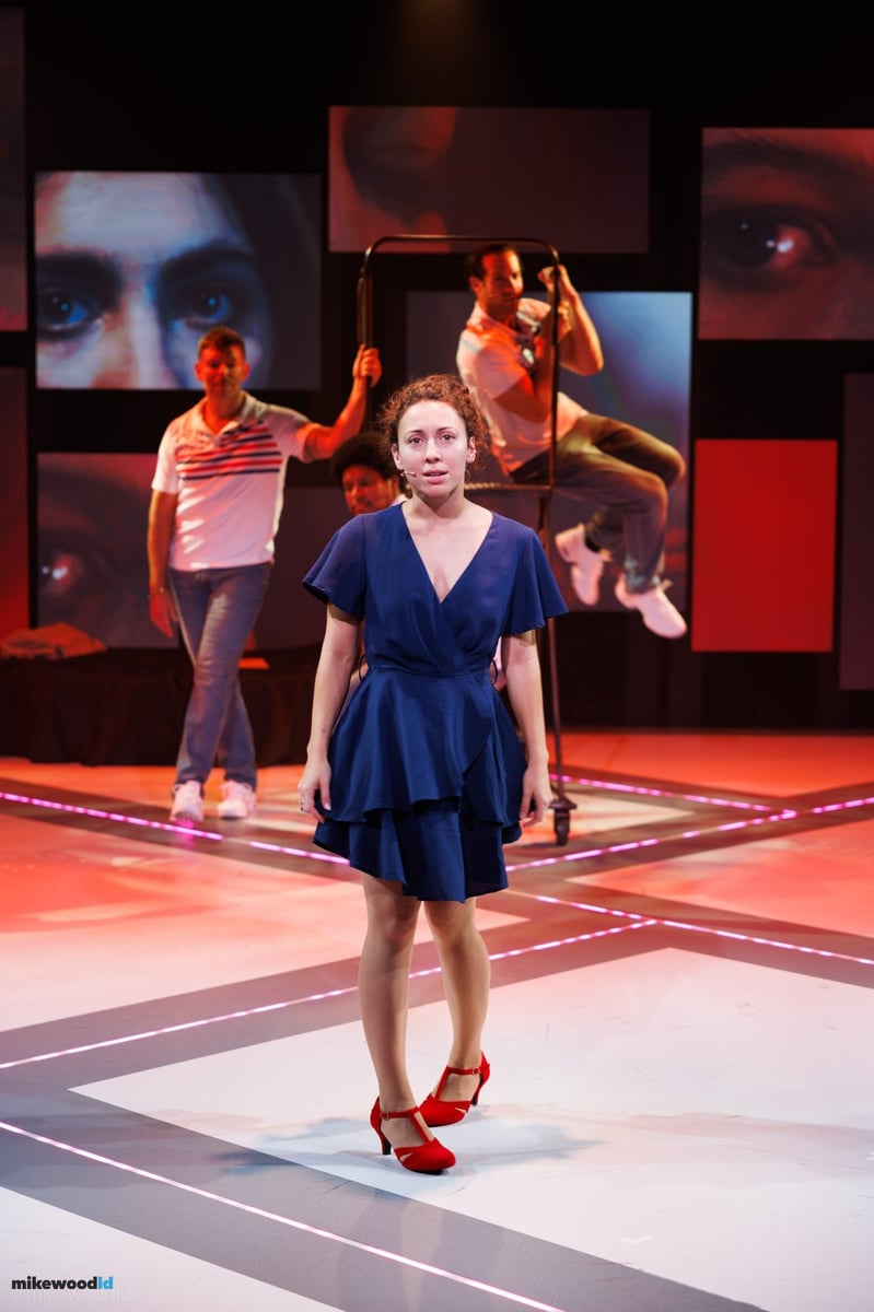 Tell Me On A Sunday, production photo