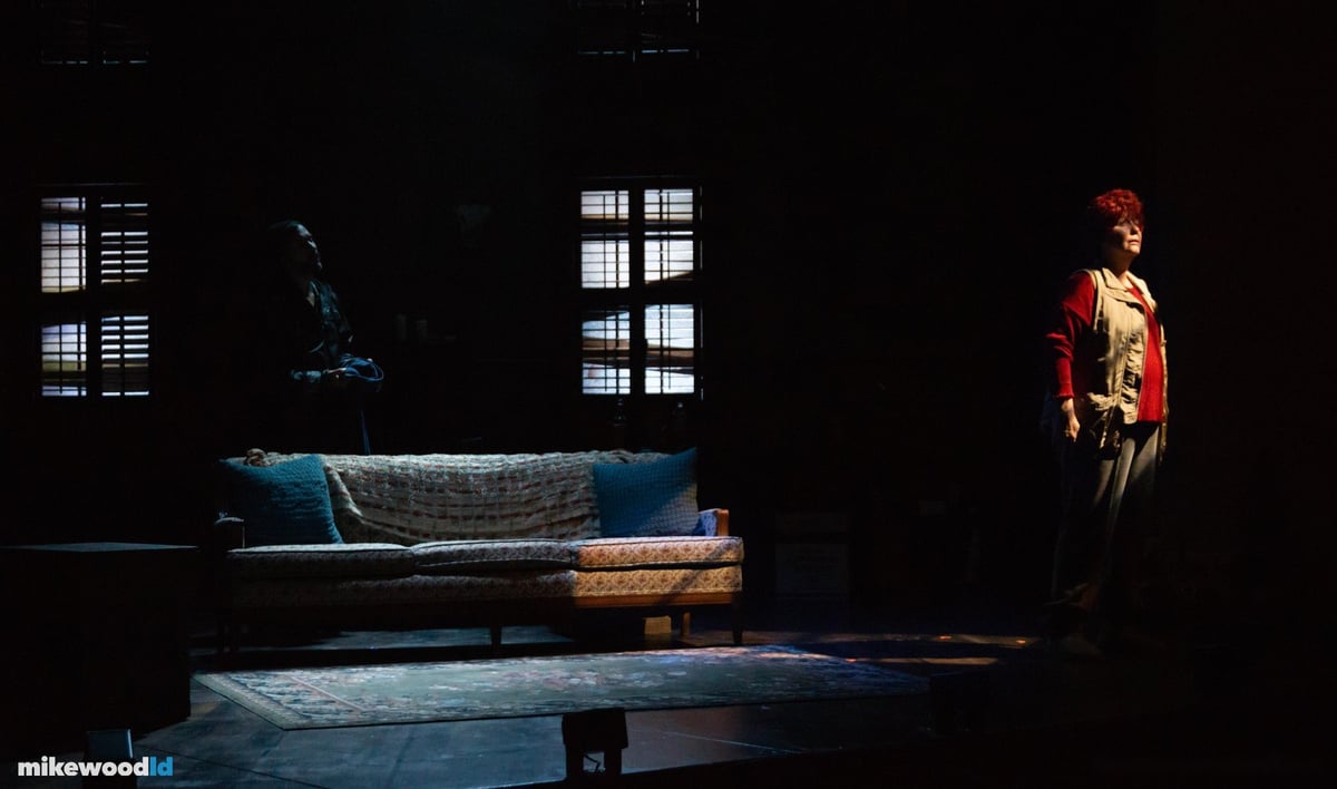 The Birds, production photo