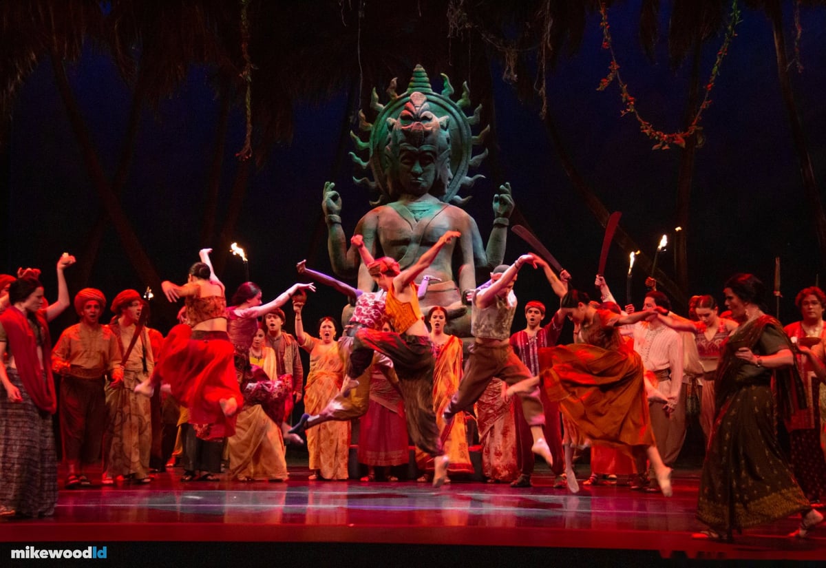 The Pearl Fishers, production photo
