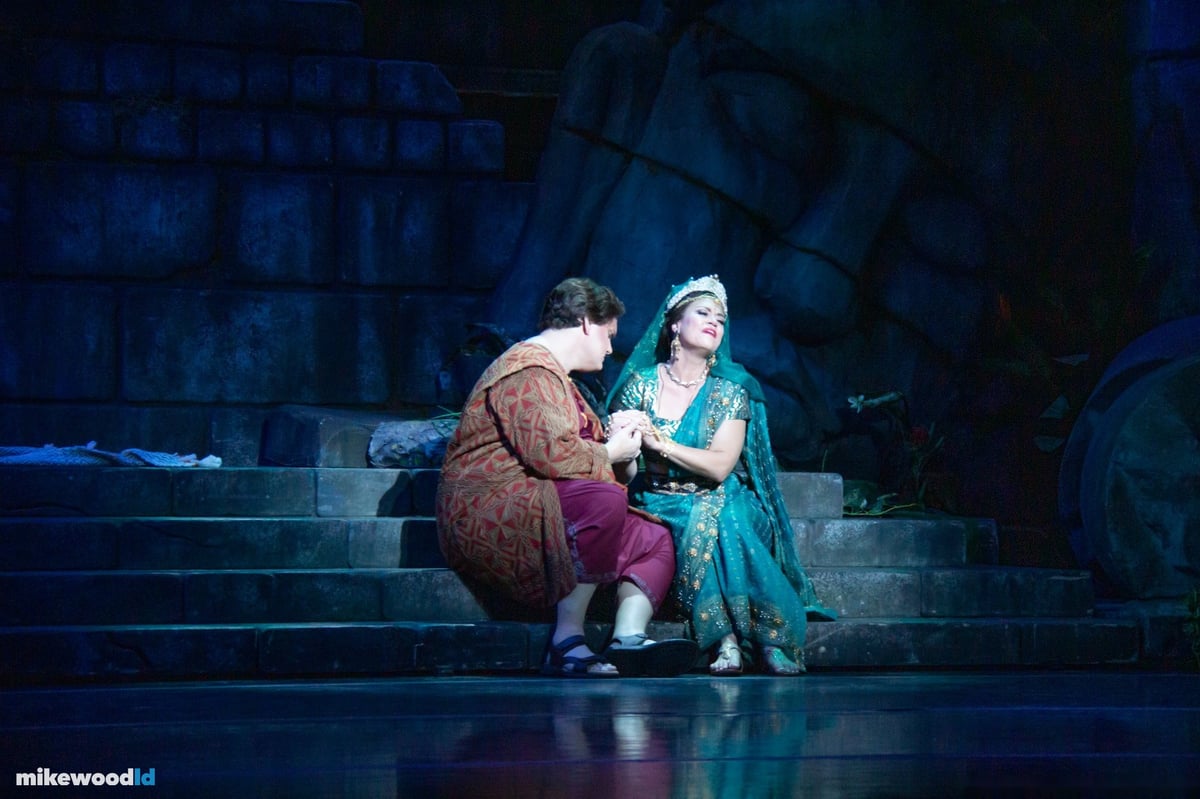 The Pearl Fishers, production photo