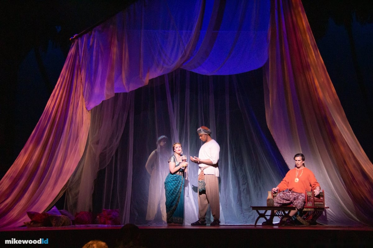 The Pearl Fishers, production photo
