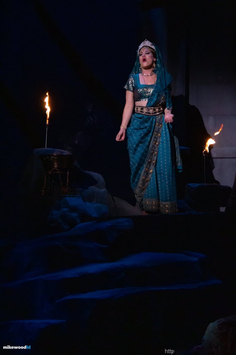 The Pearl Fishers, production photo
