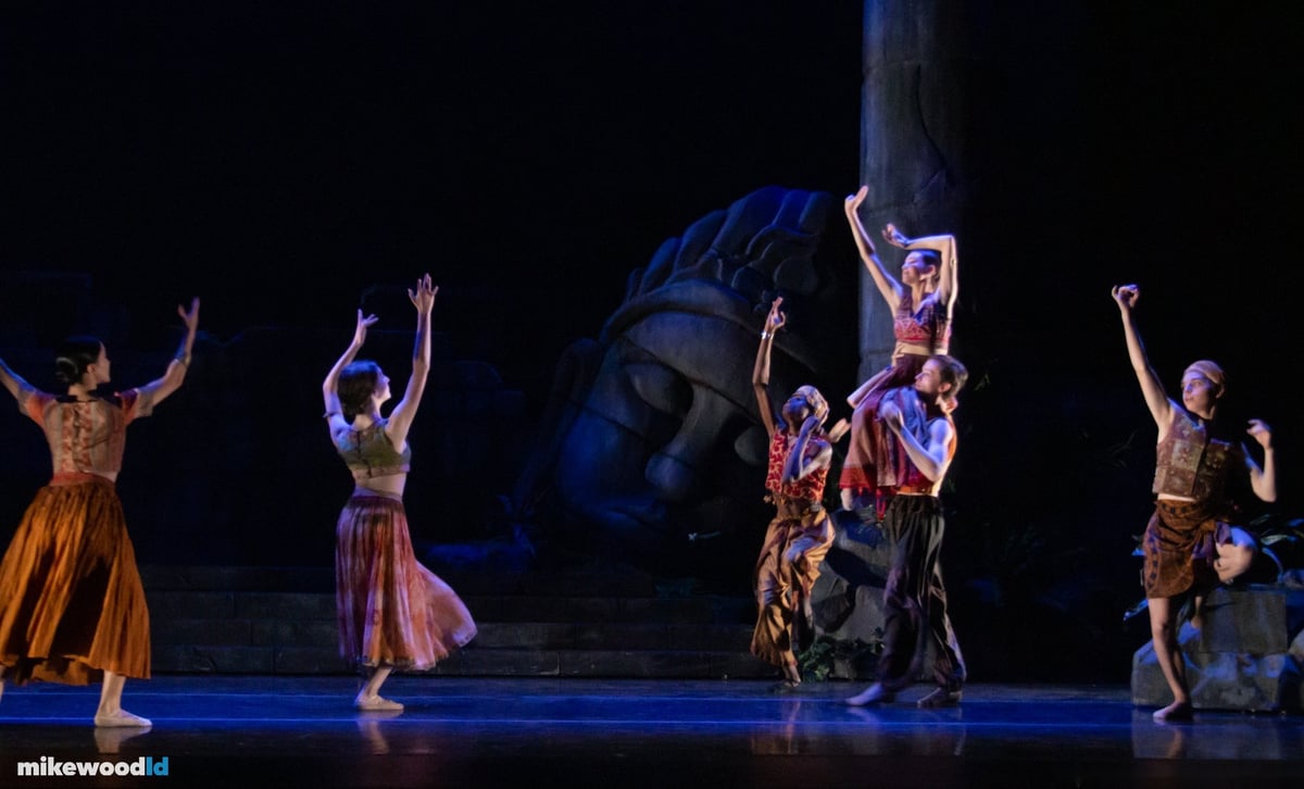 The Pearl Fishers, production photo