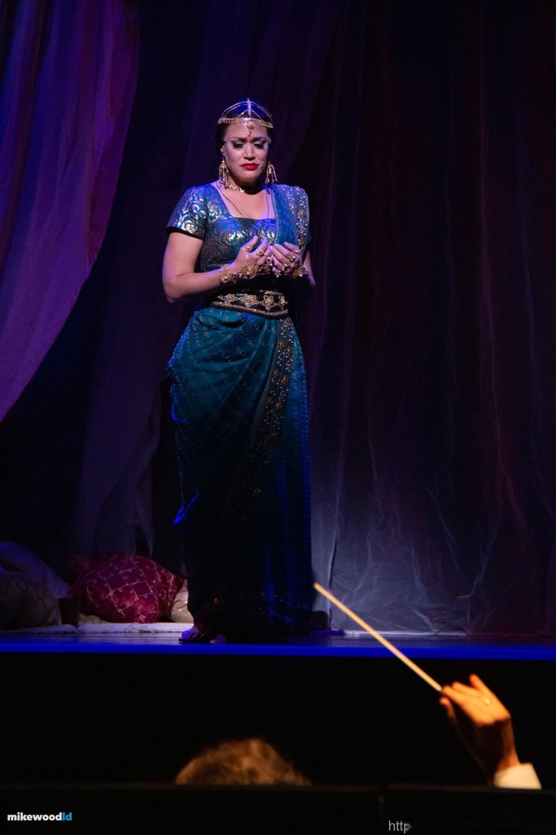 The Pearl Fishers, production photo