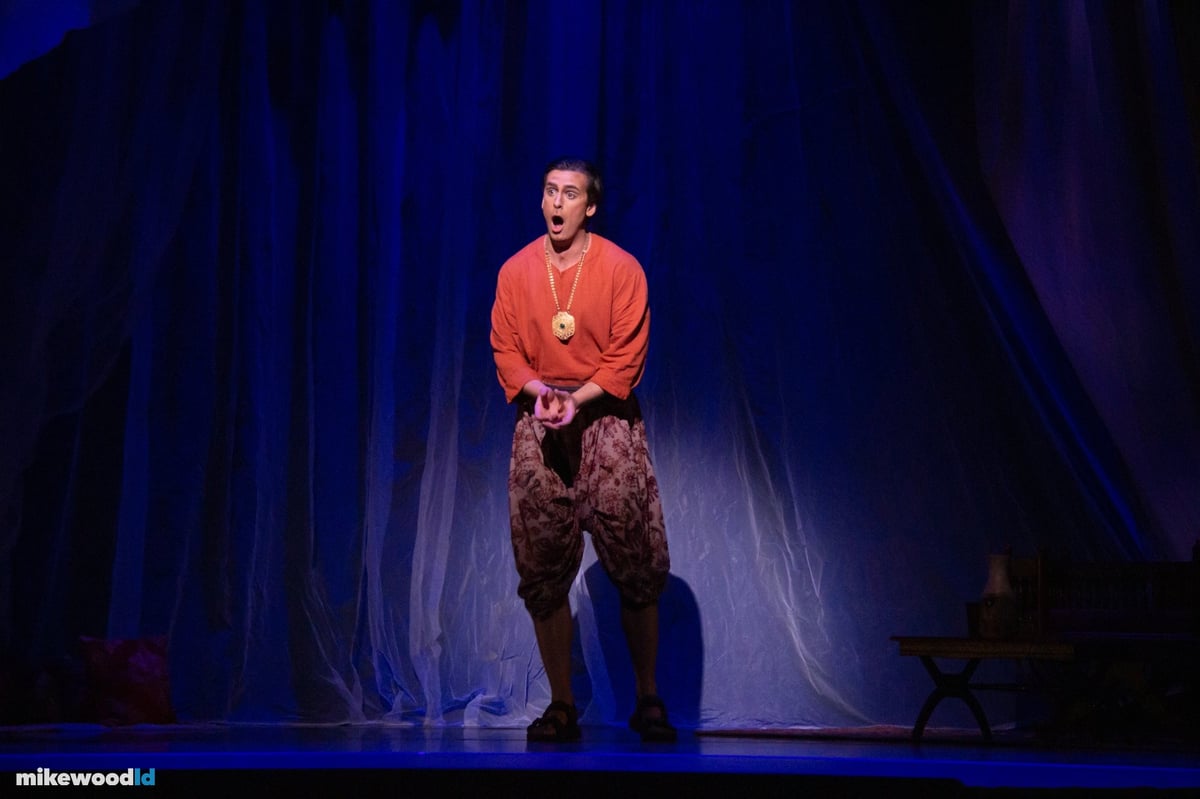 The Pearl Fishers, production photo