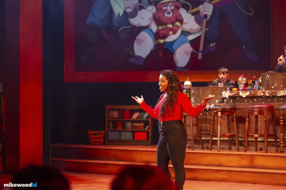 The Twenty-Sided Tavern – Chicago, production photo