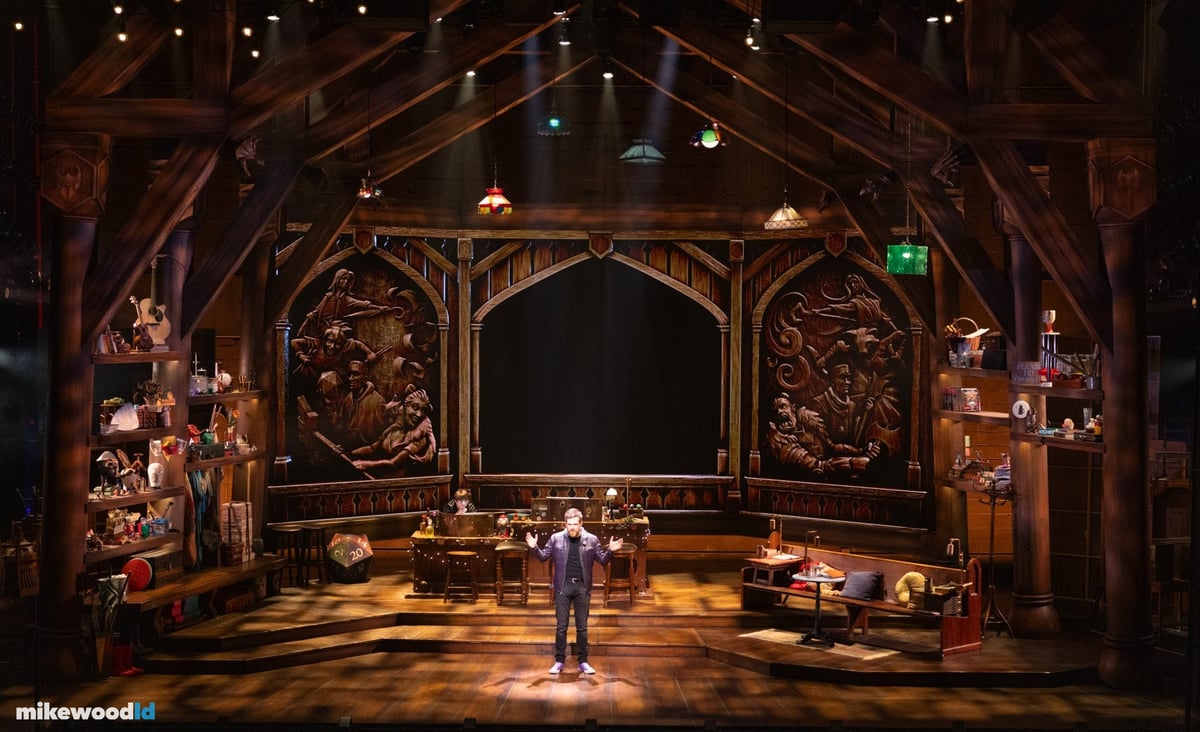 The Twenty-Sided Tavern – Chicago, production photo