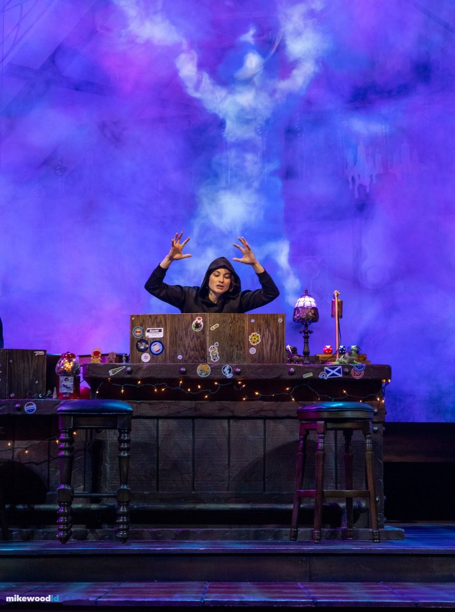 Dungeons & Dragons: The Twenty-Sided Tavern, Off-Broadway, production photo
