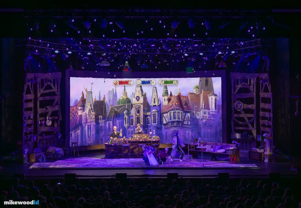 Dungeons & Dragons: The Twenty-Sided Tavern, North American Tour, production photo