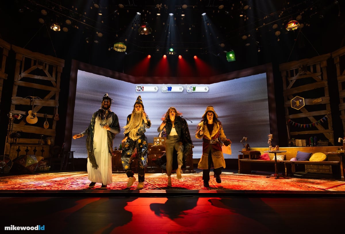 Dungeons & Dragons: The Twenty-Sided Tavern, North American Tour, production photo