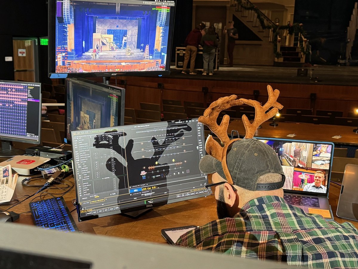 A reindeer-antler tech moment, with the antler-shaped magic sheet on the monitor.