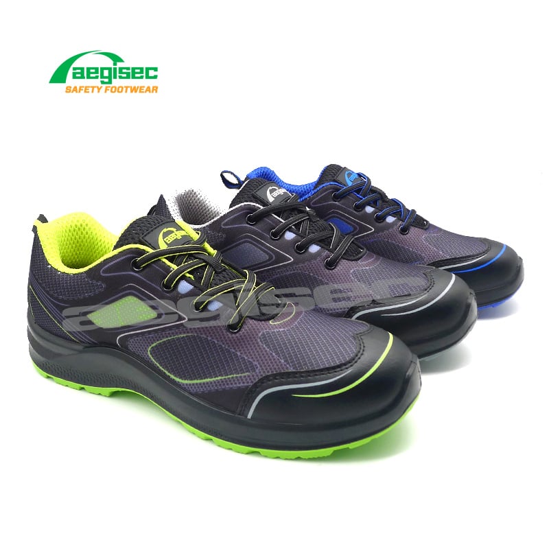 sweat absorbing safety shoes