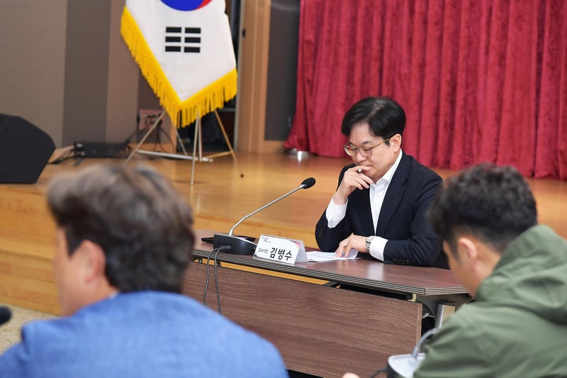 김포시, 관내 학교 태권도부 학부모·지도자와 정담회 개최