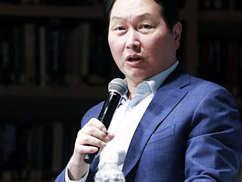 최태원 SK 회장-윤호중 행안부 장관, 한국 성장 전략 대담