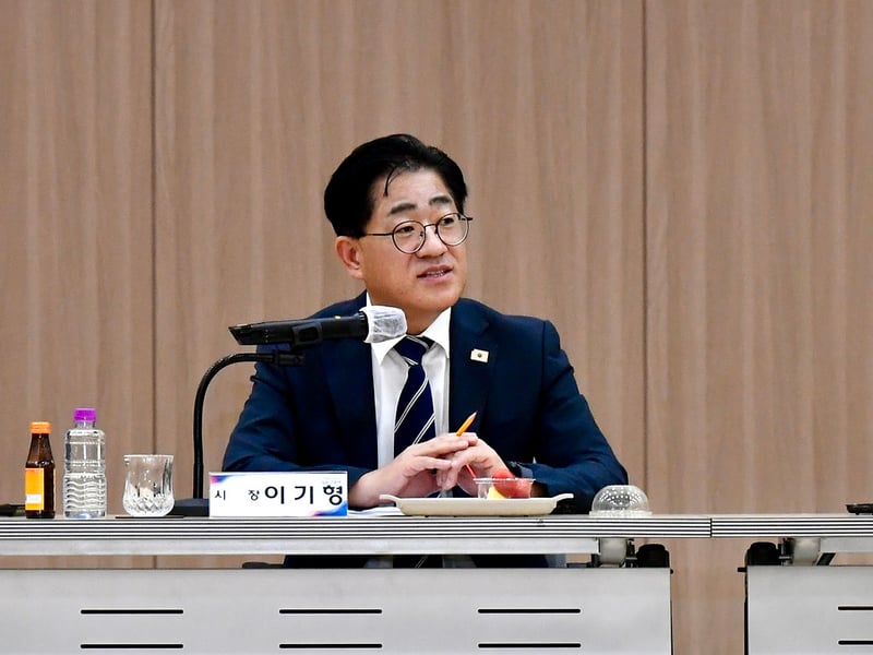 이기형 김포시장, 통진읍에서 통리장협의회 정담회 개최