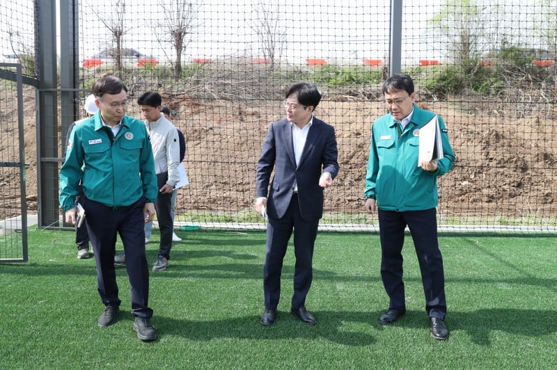 김포 최초 한강 조망 축구장 6월 준공 ‘이상무’