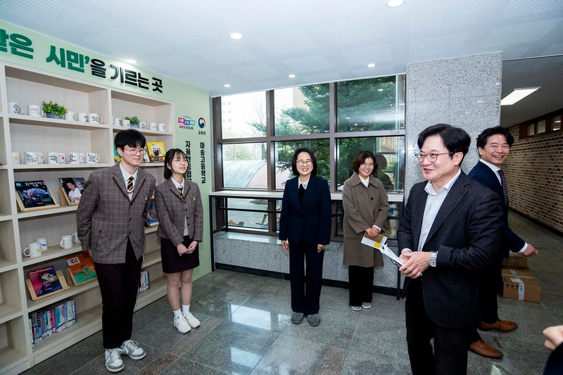 김병수 시장, ‘자공고 2.0’ 마송고 현장 점검…“김포 교육의 변화 확인”