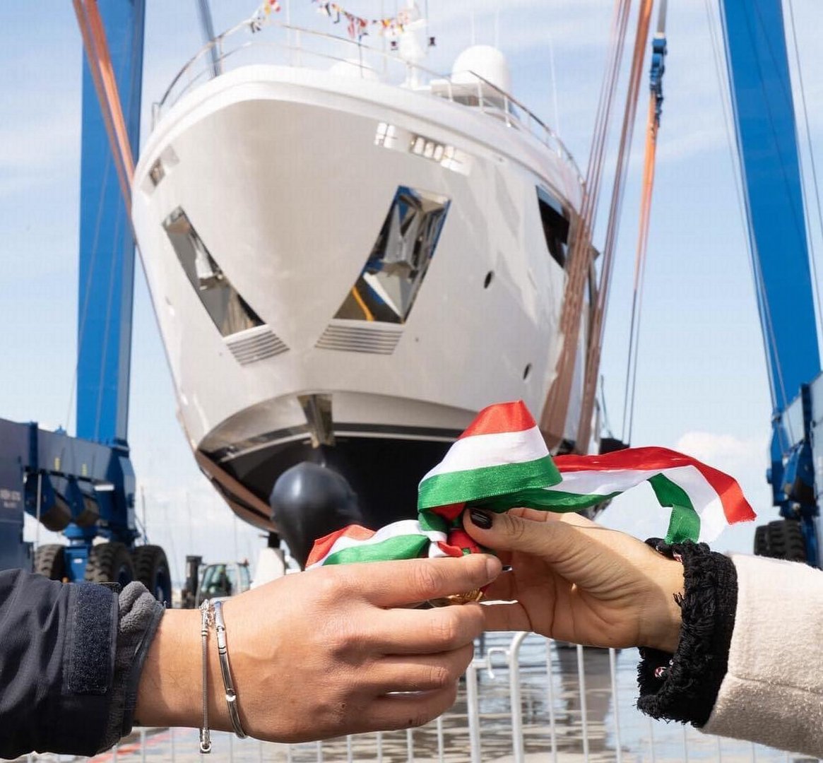 New yacht delivery - custom build service completion by Divo Yacht