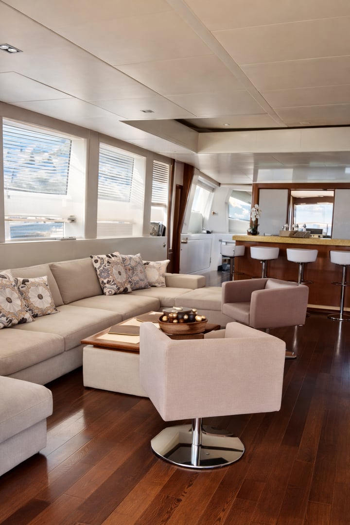 Tecnomar VELVET 35 - Motoryacht - 35.62 m - 2008 - Mediterranean