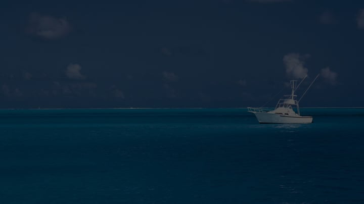YACHT MANAGEMENT service background