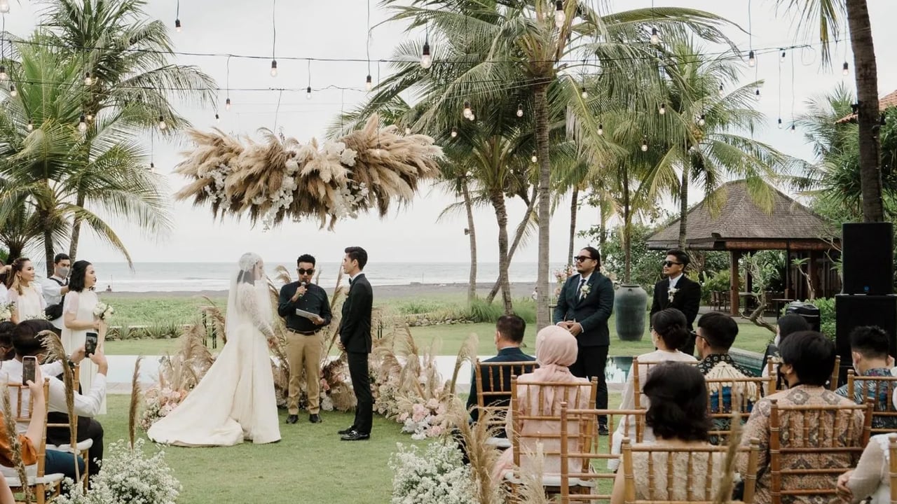 The Wedding of Sidy & Della at Bali