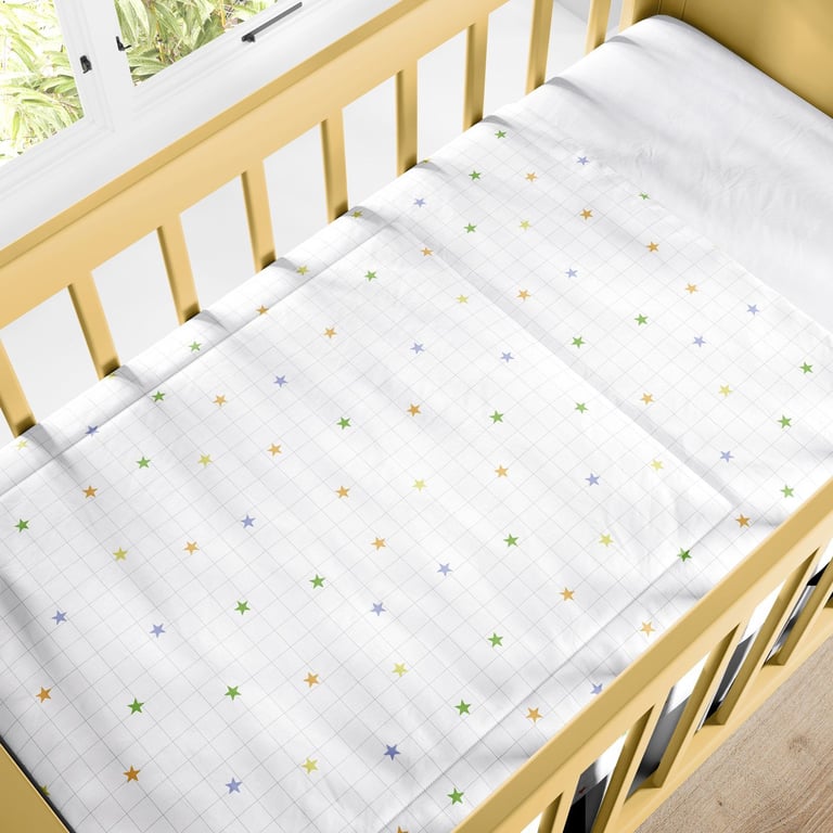 Edredom de Berço Mini Estrelas Coloridas — vista alternativa