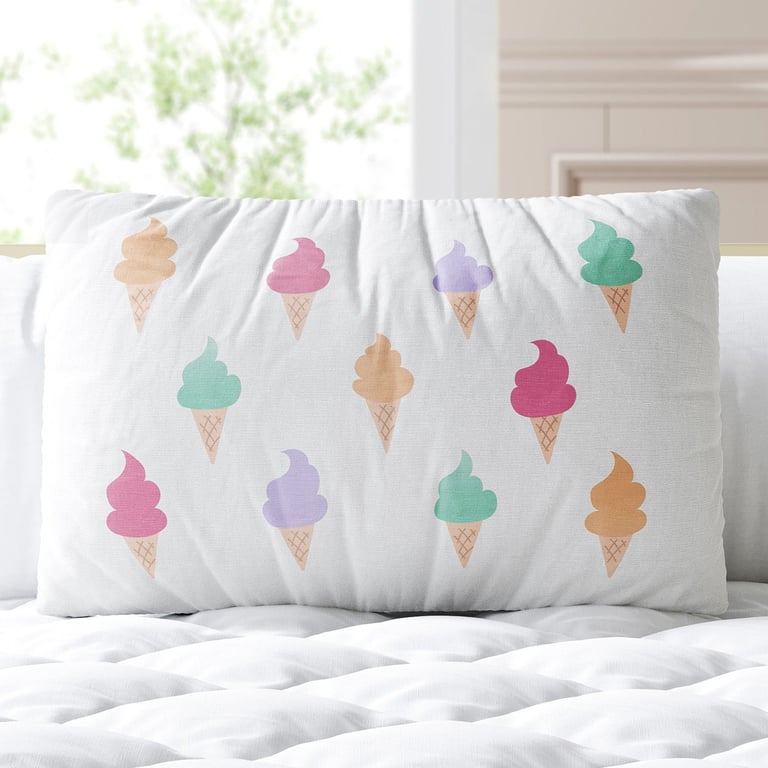 Almofada Retangular Sorvete de Casquinha Colorido 35cm