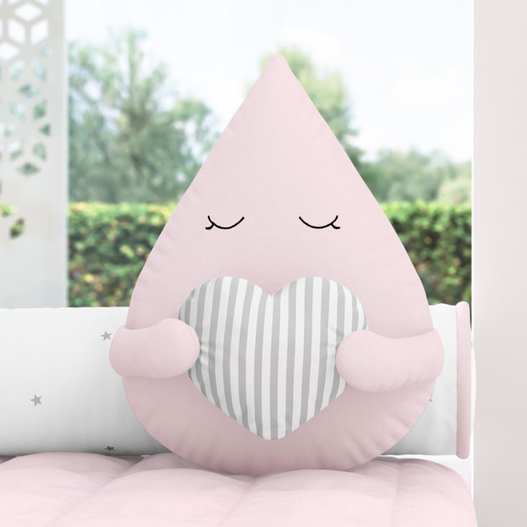 Almofada Gotinha com Coração Salmão 30cm